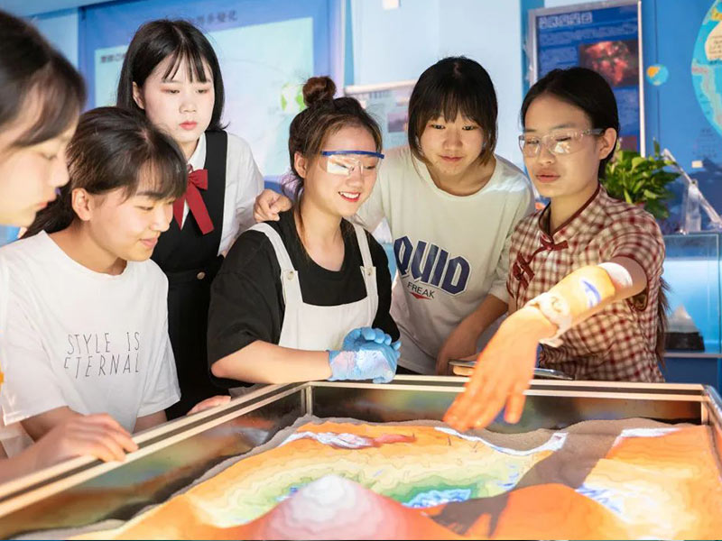 山阳数字化地理实验室