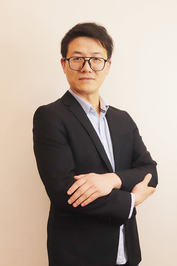 山阳李林科 本科学历,毕业于西安石油大学